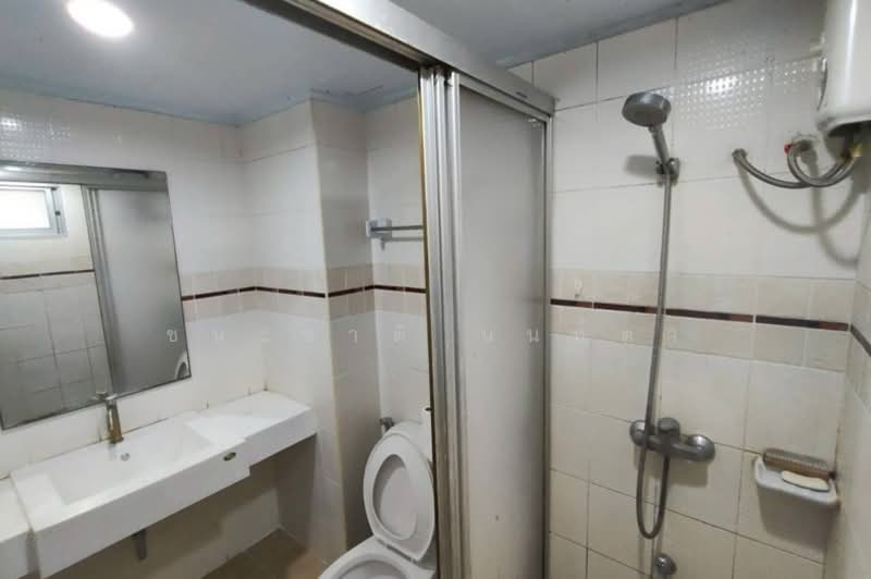 Lumpini Ville Cultural Center, Bangkok, Prachautid Road, Samsen Nok, Huai Khwang, Bangkok, Studio, 30 sqm, Condo For Sale, by ชนะชาติ นนท์ตา, 500255968 - DDproperty.com