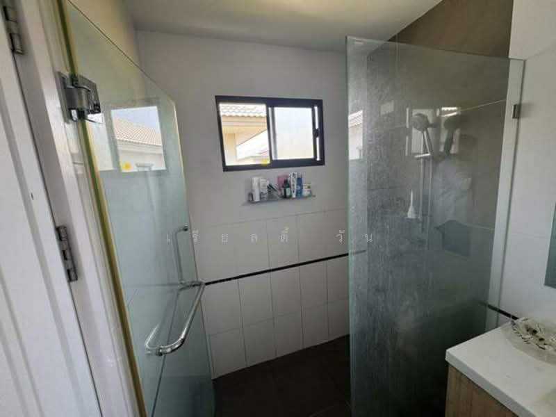 Passorn Prestige Bangna-Suvarnabhumi : ภัสสร เพรสทีจ บางนา-สุวรรณภูมิ, สมุทรปราการ, ถนนกิ่งแก้ว, ราชาเทวะ, บางพลี, สมุทรปราการ, 142 ตร.ม., บ้านเดี่ยว ขาย, โดย เรียลตี้ วัน, 500255974 - DDproperty.com