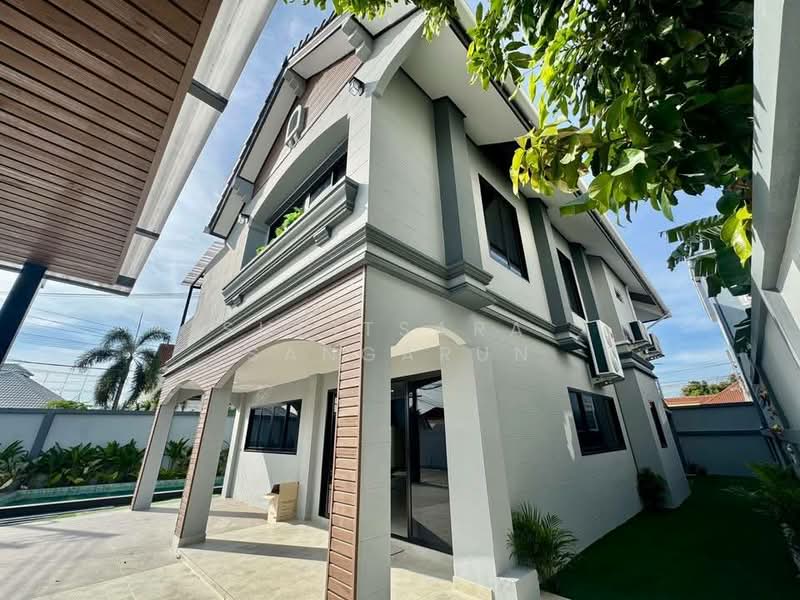 undefined, Chon Buri (Pattaya), Nong Pru, Bang Lamung (Pattaya), Chon Buri (Pattaya), 5 Bedrooms, 280 sqm, Villa For Sale, by Supitsara  Sangarun, 500255984 - DDproperty.com