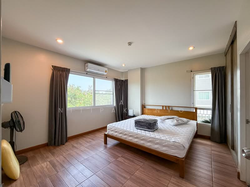 Le Beach Condo บางเสร่, ชลบุรี, Municipality 5/6 เทศบาล5/6, บางเสร่, สัตหีบ, ชลบุรี, 73 ตร.ม., คอนโด ขาย, โดย Naphaphat Nitipakpinyo, 500255985 - DDproperty.com