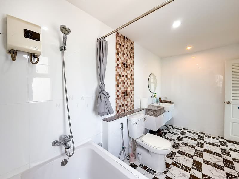 Le Beach Condo บางเสร่, ชลบุรี, Municipality 5/6 เทศบาล5/6, บางเสร่, สัตหีบ, ชลบุรี, 73 ตร.ม., คอนโด ขาย, โดย Naphaphat Nitipakpinyo, 500255985 - DDproperty.com