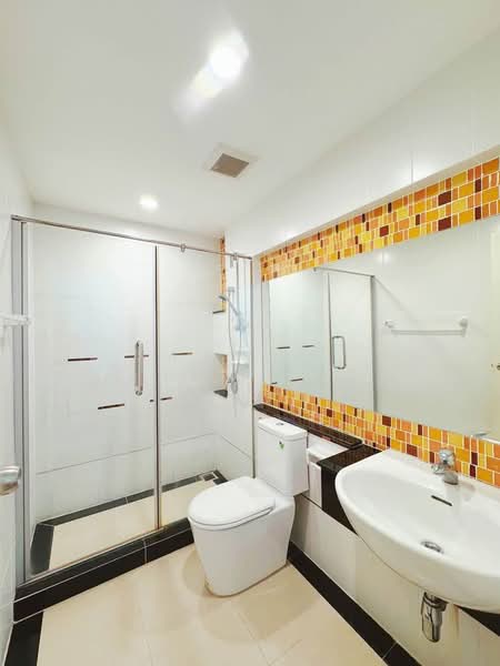 Leon Sukhumvit 62, Bangkok, Soi Sampopnaruemit, Bang Chak, Phra Khanong, Bangkok, 3 Bedrooms, 200 sqm, Townhouse For Rent, by ทศวัฏฏ์ วิเศษสัมมาพันธ์, 500256042 - DDproperty.com