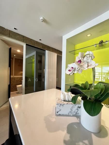 The Bangkok Narathiwas, Bangkok, Narathiwatratchanakharin, Thung Wat Don, Sathon, Bangkok, 1 Bedroom, 57 sqm, Condo For Rent, by Agentbkk, 500256052 - DDproperty.com