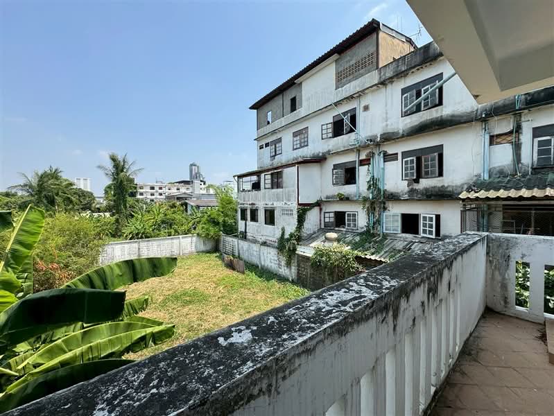 อาคารพาณิชย์ 3.5 ชั้น 99.5 ตร.ว. หมู่บ้านกฤษณา กรุงเทพ-นนทบุรี13 ใกล้รถไฟฟ้า MRTบางโพ, กรุงเทพ, ถนนประชาราษฎร์ สาย1, บางซื่อ, บางซื่อ, กรุงเทพ, 400 ตร.ม., ตึกแถว-อาคารพาณิชย์ ขาย, โดย คุณ คติพจน์ ภัทรธนทรัพย์ (พีท), 500256057 - DDproperty.com