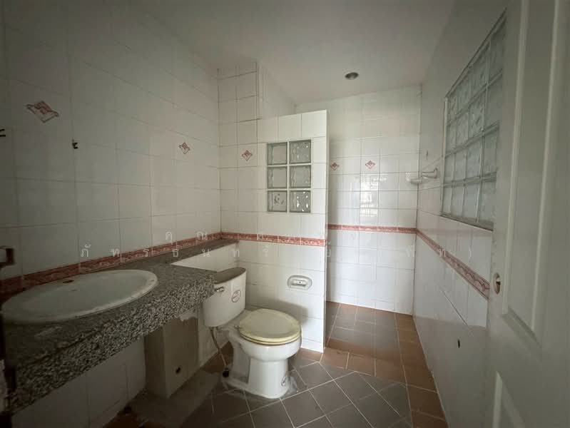 อาคารพาณิชย์ 3.5 ชั้น 99.5 ตร.ว. หมู่บ้านกฤษณา กรุงเทพ-นนทบุรี13 ใกล้รถไฟฟ้า MRTบางโพ, Bangkok, ถนนประชาราษฎร์ สาย1, Bang Sue, Bang Sue, Bangkok, , 400 sqm, Shophouse For Sale, by คุณ คติพจน์ ภัทรธนทรัพย์ (พีท), 500256057 - DDproperty.com