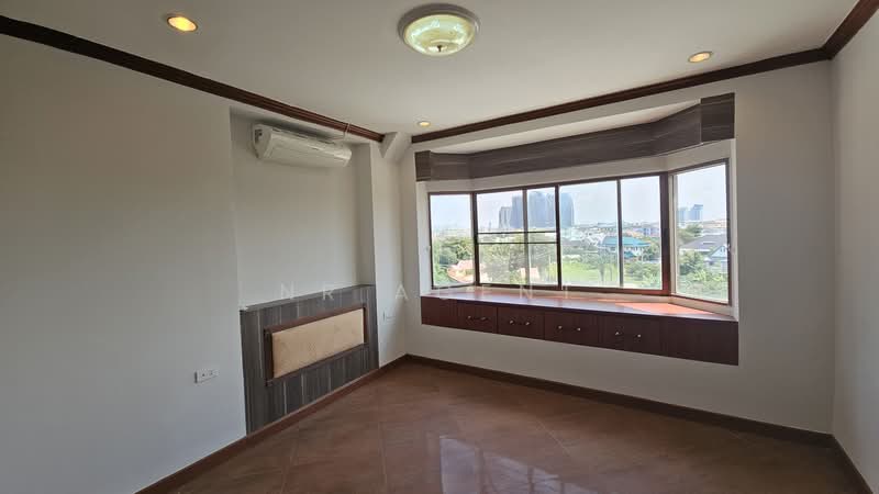 Country Complex Bangna, Bangkok, Sanpawut Road, Bang Na, Bang Na, Bangkok, 2 Bedrooms, 109 sqm, Condo For Sale, by NR AGENT, 500256086 - DDproperty.com