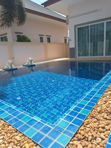 Baan Dusit Pattaya Garden, Chon Buri (Pattaya), Huai Yai, Bang Lamung (Pattaya), Chon Buri (Pattaya), 3 Bedrooms, 90 sqm, Single Detached House For Rent, by Chalisa Kitilimtrakul, 500256097 - DDproperty.com