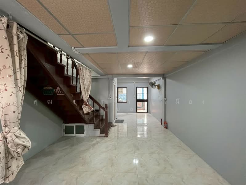 Pritoon Grand Ville, Pathum Thani, Bang Dua, Muang Pathum Thani, Pathum Thani, 3 Bedrooms, 90 sqm, Townhouse For Sale, by คุณ บุณรดา ชูเมือง (เบล), 500256098 - DDproperty.com