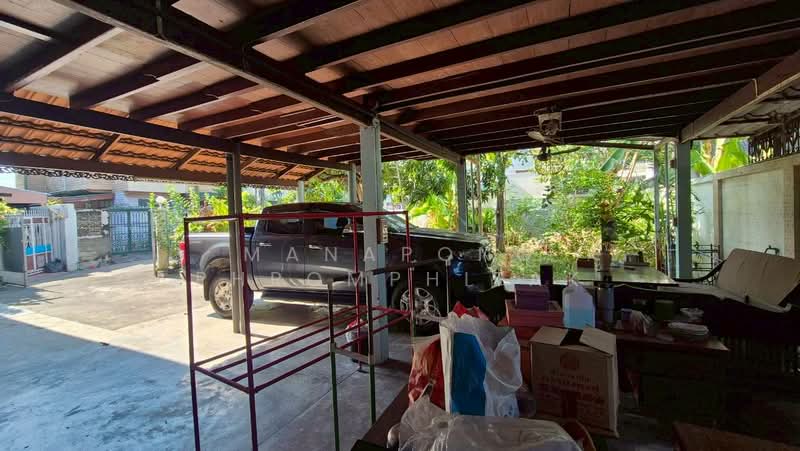 For Rent - Detached house near MRT Bang Pho - Pracha Rat Sai 1 Road, Bangkok