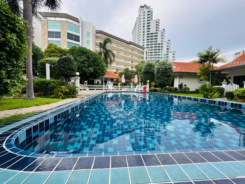 3-BR House, Chon Buri (Pattaya), Nong Pru, Bang Lamung (Pattaya), Chon Buri (Pattaya), 3 Bedrooms, 110 sqm, Single Detached House For Sale, by Chalisa Kitilimtrakul, 500256116 - DDproperty.com