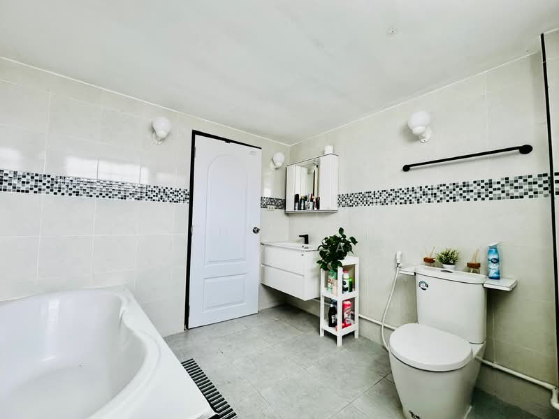 3-BR House, Chon Buri (Pattaya), Bang Sa-re, Sattahip, Chon Buri (Pattaya), 3 Bedrooms, 180 sqm, Single Detached House For Sale, by Chalisa Kitilimtrakul, 500256119 - DDproperty.com