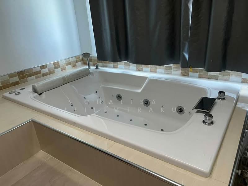 7-BR House, Chon Buri (Pattaya), Na Pa, Muang Chon Buri, Chon Buri (Pattaya), 7 Bedrooms, 912 sqm, Single Detached House For Sale, by Chalisa Kitilimtrakul, 500256132 - DDproperty.com