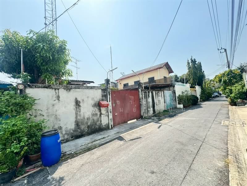 For Sale - ที่ดิน + สิ่งปลูกสร้าง 88 ตร.ว. ซอยประชาอุทิศ33 แยก19 ถนนประชาอุทิศ, Bangkok