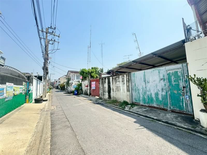 For Sale - ที่ดิน + สิ่งปลูกสร้าง 88 ตร.ว. ซอยประชาอุทิศ33 แยก19 ถนนประชาอุทิศ, Bangkok