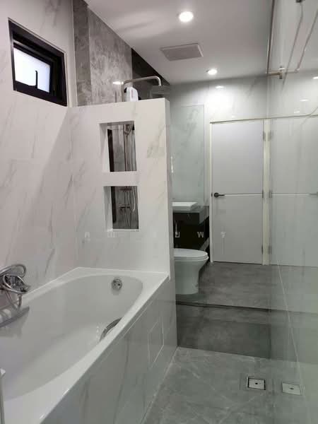 Modern Life HOME @Sutthisan, Bangkok, สุทธิสาร, Samsen Nok, Huai Khwang, Bangkok, 3 Bedrooms, 250 sqm, Single Detached House For Sale, by คุณ ชัยพร, 500256156 - DDproperty.com