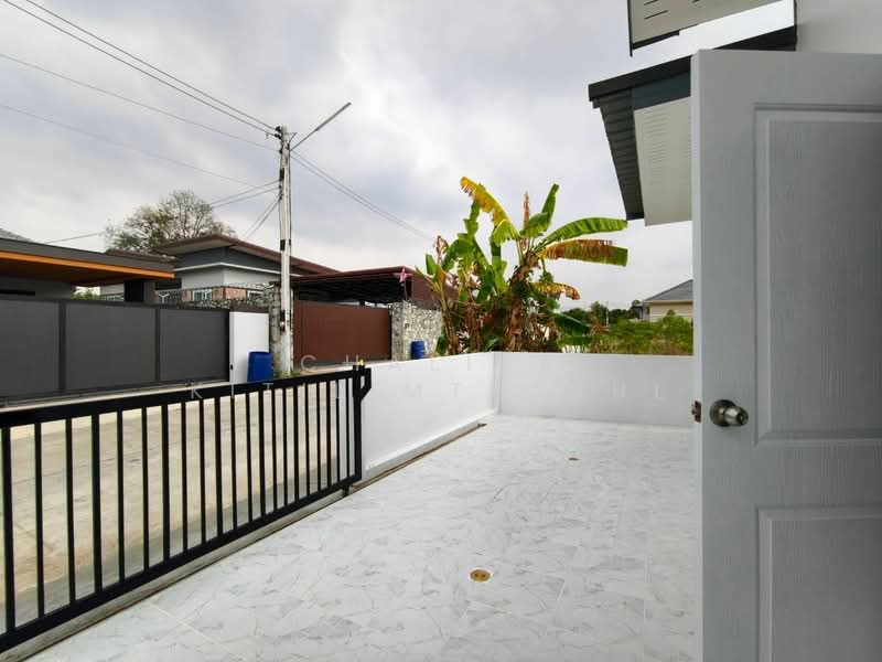 3-BR House, Chon Buri (Pattaya), Poong, Bang Lamung (Pattaya), Chon Buri (Pattaya), 3 Bedrooms, 150 sqm, Single Detached House For Sale, by Chalisa Kitilimtrakul, 500256157 - DDproperty.com