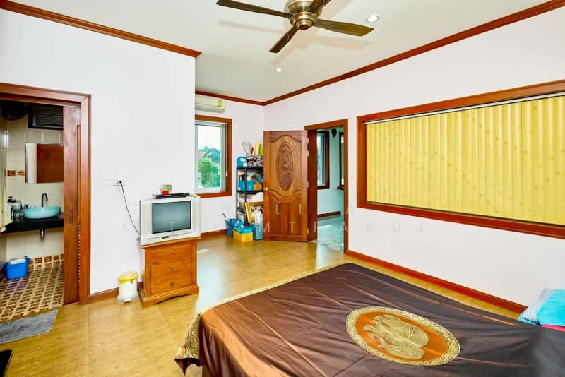 undefined, Chon Buri (Pattaya), Poong, Bang Lamung (Pattaya), Chon Buri (Pattaya), 6 Bedrooms, 780 sqm, Villa For Sale, by Chalisa Kitilimtrakul, 500256160 - DDproperty.com
