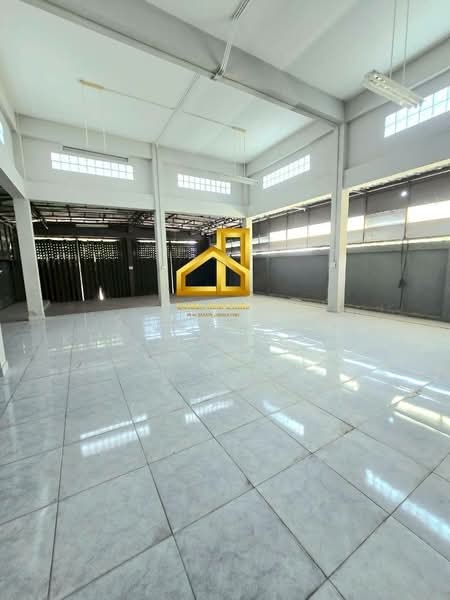 ขาย อาคารสำนักงาน และ โกดัง ติดถนนพุทธมณฑล สาย 3, กรุงเทพ, พุทธมณฑล สาย 3, ศาลาธรรมสพน์, ทวีวัฒนา, กรุงเทพ, 670 ตร.ม., สำนักงาน ขาย, โดย Saowalak Klaynoppakul, 500256172 - DDproperty.com