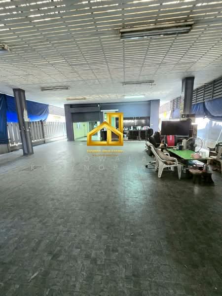 For Sale Office building and warehouse on Phutthamonthon Sai 3 Rd., Bangkok, พุทธมณฑล สาย 3, Sala Thammasop, Thawi Watthana, Bangkok, , 670 sqm, Office Space For Sale, by เสาวลักษณ์ คล้ายนพกุล, 500256172 - DDproperty.com
