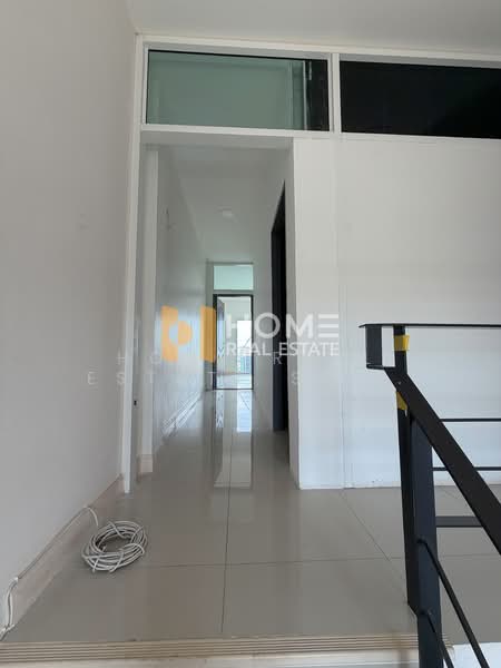 Commercial Building Nawamin 74, Bangkok, Khlong Kum, Bueng Kum, Bangkok, , 300 sqm, Shophouse For Sale, by HOME Real Estate Service, 500256173 - DDproperty.com