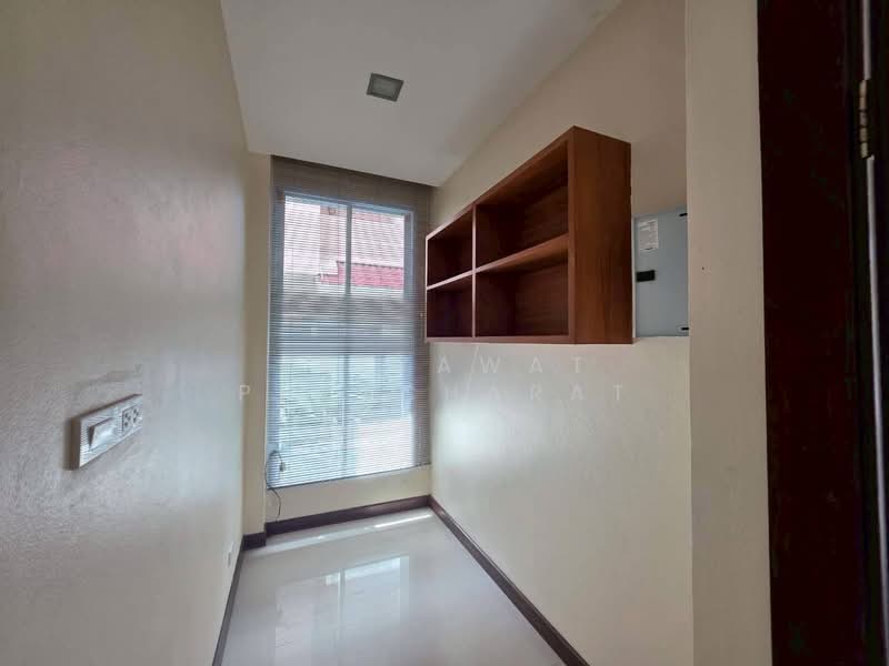 2-Storey Detached House 100 m to Central Krabi Fully Furnished, Krabi, Krabi Yai, Muang Krabi, Krabi, 5 Bedrooms, 262 sqm, Single Detached House For Sale, by Keeyawat Phetcharat, 500256206 - DDproperty.com