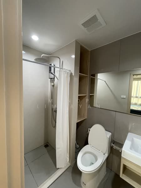 NUE Noble Ngamwongwan, Nonthaburi, Ngamwongwan Road, Bang Khen, Muang Nonthaburi, Nonthaburi, 1 Bedroom, 30 sqm, Condo For Rent, by Manop Limkayan, 500256210 - DDproperty.com