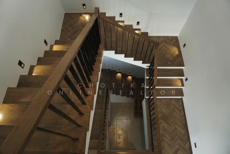 Pool Villa for Rent - Sukhumvit 39, Bangkok, Khlong Tan Nua, Watthana, Bangkok, 4 Bedrooms, 430 sqm, Single Detached House For Rent, by chotika onlinerealtor, 500256248 - DDproperty.com