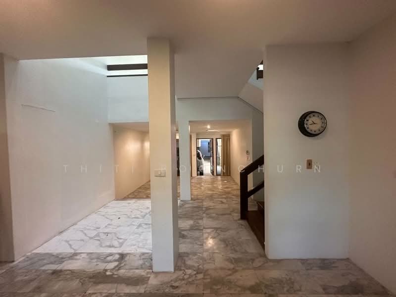 Townhouse, Pridi Banomyong, Phra Khanong, Bangkok, Khlong Tan Nua, Watthana, Bangkok, 3 Bedrooms, 180 sqm, Townhouse For Rent, by Thiti Boonchurn, 500256254 - DDproperty.com