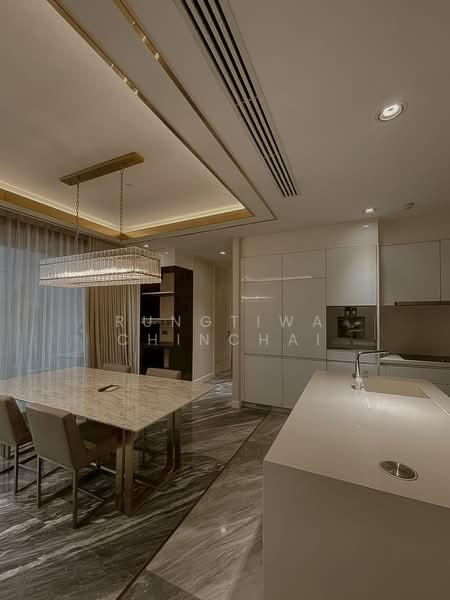 Vittorio 39, Bangkok, 8 Sukhumvit, Khlong Tan Nua, Watthana, Bangkok, 2 Bedrooms, 139 sqm, Condo For Rent, by Rungtiwa Chinchai, 500256304 - DDproperty.com