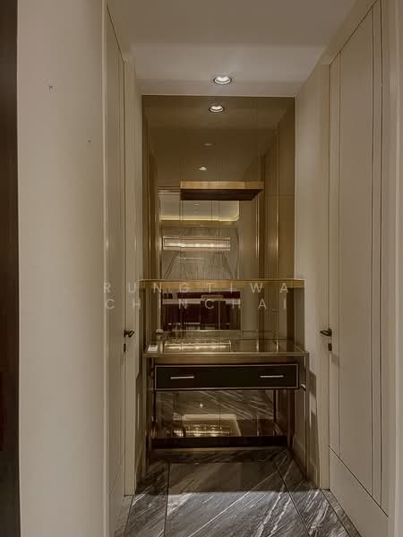 Vittorio 39, Bangkok, 8 Sukhumvit, Khlong Tan Nua, Watthana, Bangkok, 2 Bedrooms, 139 sqm, Condo For Rent, by Rungtiwa Chinchai, 500256304 - DDproperty.com