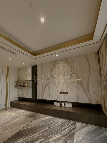 Vittorio 39, Bangkok, 8 Sukhumvit, Khlong Tan Nua, Watthana, Bangkok, 2 Bedrooms, 139 sqm, Condo For Rent, by Rungtiwa Chinchai, 500256304 - DDproperty.com