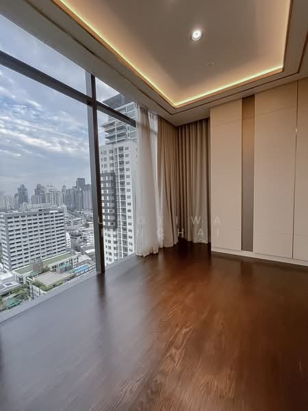 Vittorio 39, Bangkok, 8 Sukhumvit, Khlong Tan Nua, Watthana, Bangkok, 2 Bedrooms, 139 sqm, Condo For Rent, by Rungtiwa Chinchai, 500256304 - DDproperty.com