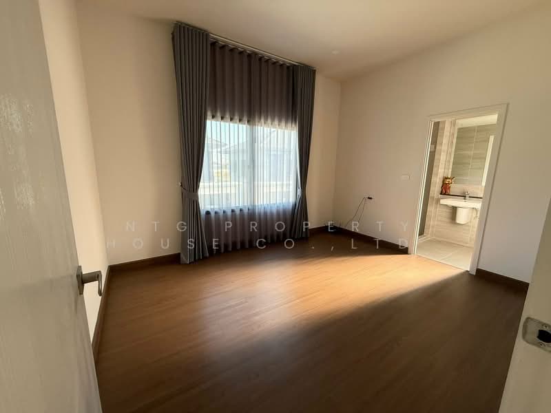 Britania Bangna-Srivaree, Samut Prakan, Village No. 6, Srisa Chorakhe Yai, Bang Sao Thong, Samut Prakan, 4 Bedrooms, 190 sqm, Single Detached House For Rent, by NTG Property House Co.,Ltd., 500256336 - DDproperty.com