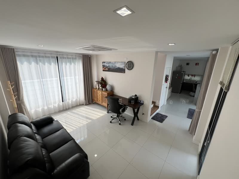 Chatpetch Maliwan, Khon Kaen, Ban Pet, Muang Khon Kaen, Khon Kaen, 3 Bedrooms, 220 sqm, Single Detached House For Rent, by สุริยา เบียดนอก, 500256367 - DDproperty.com