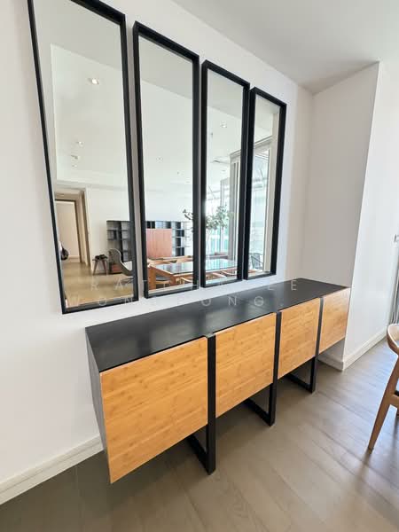 Magnolias Ratchadamri Boulevard, Bangkok, Ratchadamri Road, Lumphini, Pathum Wan, Bangkok, 2 Bedrooms, 100 sqm, Condo For Rent, by Ratchanee Wongpongtham, 500256400 - DDproperty.com