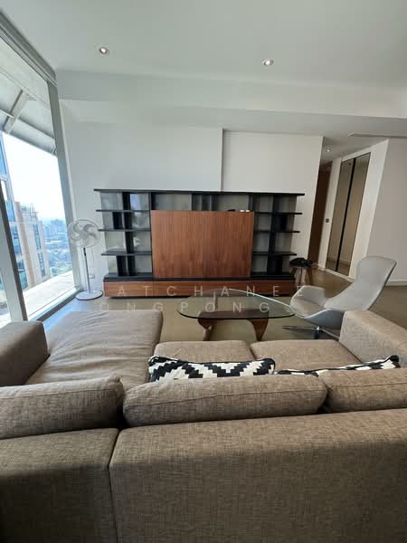 Magnolias Ratchadamri Boulevard, Bangkok, Ratchadamri Road, Lumphini, Pathum Wan, Bangkok, 2 Bedrooms, 100 sqm, Condo For Rent, by Ratchanee Wongpongtham, 500256400 - DDproperty.com