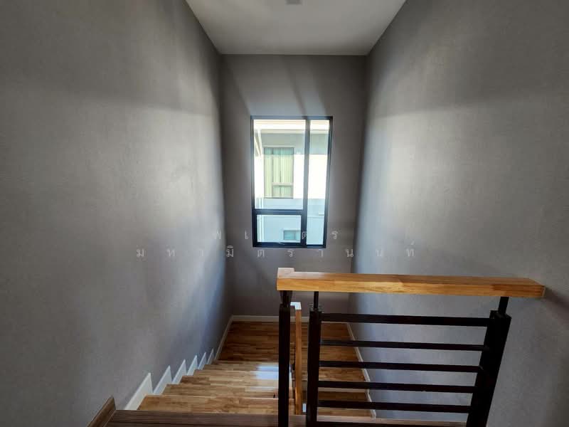 Setthasiri Charun-Pinklao, Bangkok, Lieb Tangrotfai Road, Bang Khun Non, Bangkok Noi, Bangkok, 4 Bedrooms, 354 sqm, Single Detached House For Sale, by พเนตร มหามิตรานนท์, 500256410 - DDproperty.com