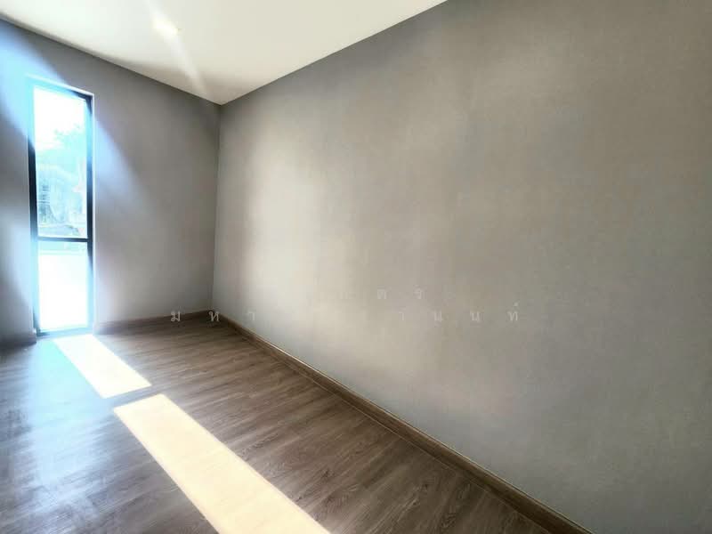 Setthasiri Charun-Pinklao, Bangkok, Lieb Tangrotfai Road, Bang Khun Non, Bangkok Noi, Bangkok, 4 Bedrooms, 354 sqm, Single Detached House For Sale, by พเนตร มหามิตรานนท์, 500256410 - DDproperty.com