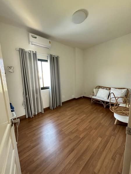 ให้เช่าบ้านเดี่ยว ม.นิวไลฟ์แอทข้าวหลาม ห้วยกะปิ ชลบุรี, Chon Buri (Pattaya), Huai Kapi, Muang Chon Buri, Chon Buri (Pattaya), 3 Bedrooms, 150 sqm, Single Detached House For Rent, by Dusit Saengfa, 500256462 - DDproperty.com