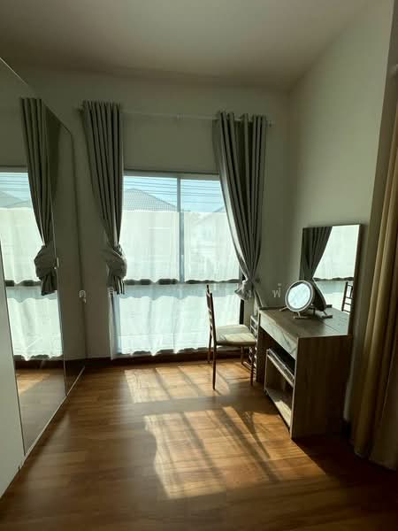 ให้เช่าบ้านเดี่ยว ม.นิวไลฟ์แอทข้าวหลาม ห้วยกะปิ ชลบุรี, Chon Buri (Pattaya), Huai Kapi, Muang Chon Buri, Chon Buri (Pattaya), 3 Bedrooms, 150 sqm, Single Detached House For Rent, by Dusit Saengfa, 500256462 - DDproperty.com