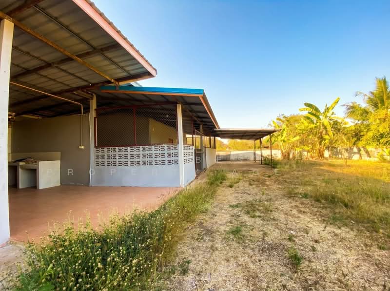 บ้านเดี่ยวพร้อมที่ดินกุมภวาปี อุดรธานี, Udon Thani, Chiang Haeo, Kumphawapi, Udon Thani, 3 Bedrooms, 165 sqm, Single Detached House For Sale, by The Best Property Agent นก, 500256464 - DDproperty.com