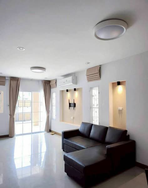 ให้เช่าบ้านเดี่ยว ม.เมโทรปาร์ค เขาน้ำซับ อ่าวอุดม ศรีราชา, Chon Buri (Pattaya), Thung Suk La, Si Racha, Chon Buri (Pattaya), 3 Bedrooms, 150 sqm, Single Detached House For Rent, by Dusit Saengfa, 500256480 - DDproperty.com