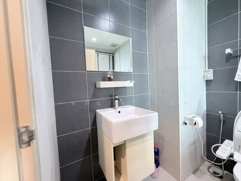 Ladda Plus Sriracha, Chon Buri (Pattaya), 100 Si Racha Nakhon 3, Si Racha, Si Racha, Chon Buri (Pattaya), Studio, 34 sqm, Condo For Sale, by Dawan Pharanat, 500256484 - DDproperty.com