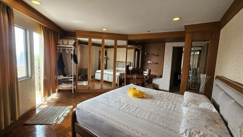 Witthayu Complex, Bangkok, 1673 New Petchaburi Road, Makkasan, Ratchathewi, Bangkok, 2 Bedrooms, 112 sqm, Condo For Rent, by BANGKOK PROPERTY AGENTS, 500256493 - DDproperty.com
