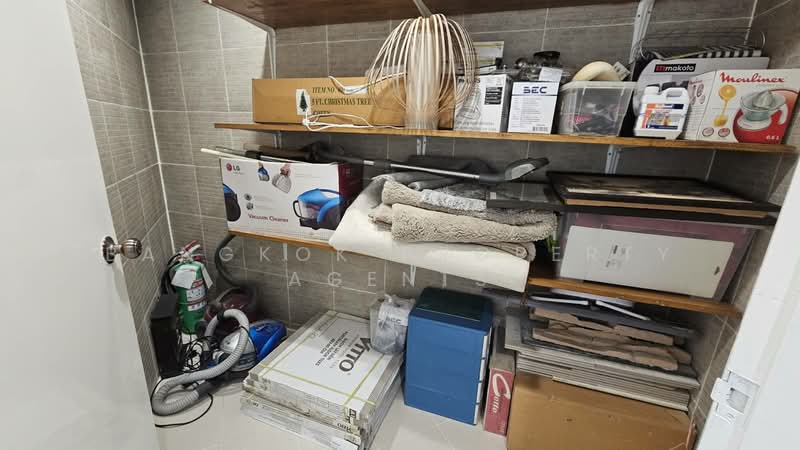 Witthayu Complex, Bangkok, 1673 New Petchaburi Road, Makkasan, Ratchathewi, Bangkok, 3 Bedrooms, 101 sqm, Condo For Rent, by BANGKOK PROPERTY AGENTS, 500256499 - DDproperty.com