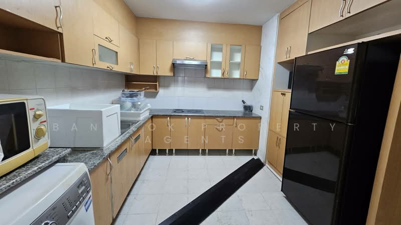 Witthayu Complex, Bangkok, 1673 New Petchaburi Road, Makkasan, Ratchathewi, Bangkok, 3 Bedrooms, 128 sqm, Condo For Rent, by BANGKOK PROPERTY AGENTS, 500256507 - DDproperty.com