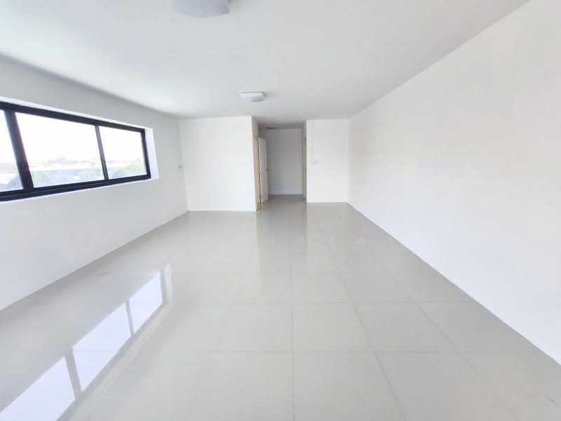 ให้เช่าอาคารพาณิชย์ 2 ชั้น ต่อเติมพื้นที่พร้อมใช้งาน บ่อวิน ศรีราชา, Chon Buri (Pattaya), Bo Win, Si Racha, Chon Buri (Pattaya), , 160 sqm, Shophouse For Rent, by Dusit Saengfa, 500256510 - DDproperty.com