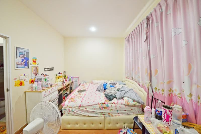 Golden Town Chalermprakiat - Suanluang, Bangkok, Soi Chaloem Phrakiat Rama 9 Soi 30 Yaek 14, Kanchanaphisek Road, Dok Mai, Prawet, Bangkok, 3 Bedrooms, 100 sqm, Townhouse For Sale, by The Best Property โดม, 500256514 - DDproperty.com