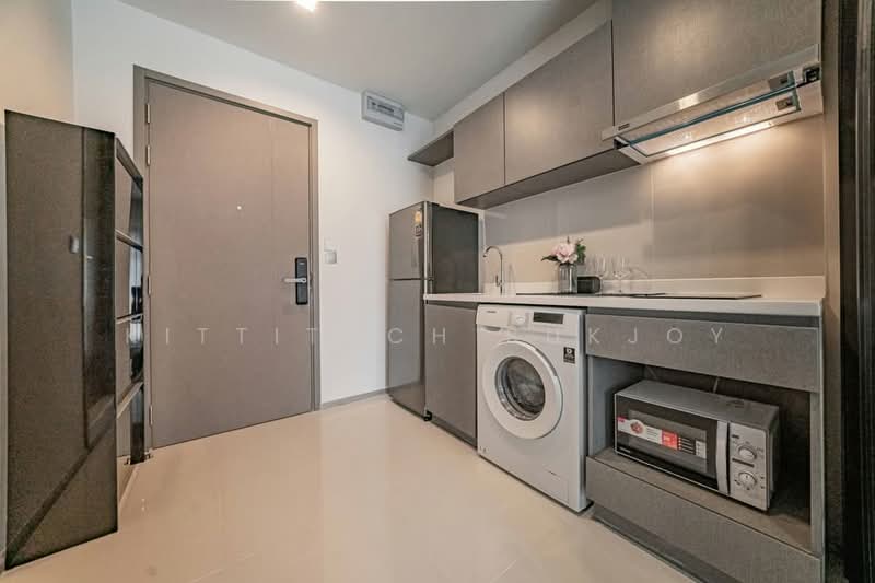 Life Asoke Hype, Bangkok, 339 Chaturathit Rd, Makkasan, Ratchathewi, Bangkok, 1 Bedroom, 32 sqm, Condo For Rent, by Kittitach Sukjoy, 500256519 - DDproperty.com