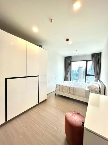 Life Asoke Hype, Bangkok, 339 Chaturathit Rd, Makkasan, Ratchathewi, Bangkok, 2 Bedrooms, 66 sqm, Condo For Rent, by Kittitach Sukjoy, 500256523 - DDproperty.com